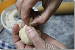 2012-03-10 Modak Making 015